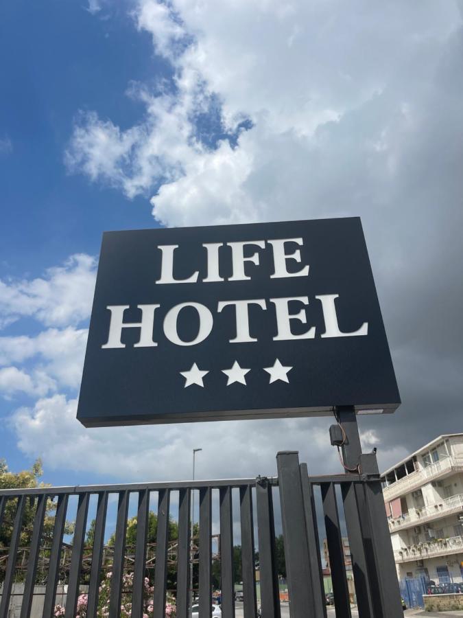 Life Hotel 卡萨尔诺沃-迪拿波里 外观 照片