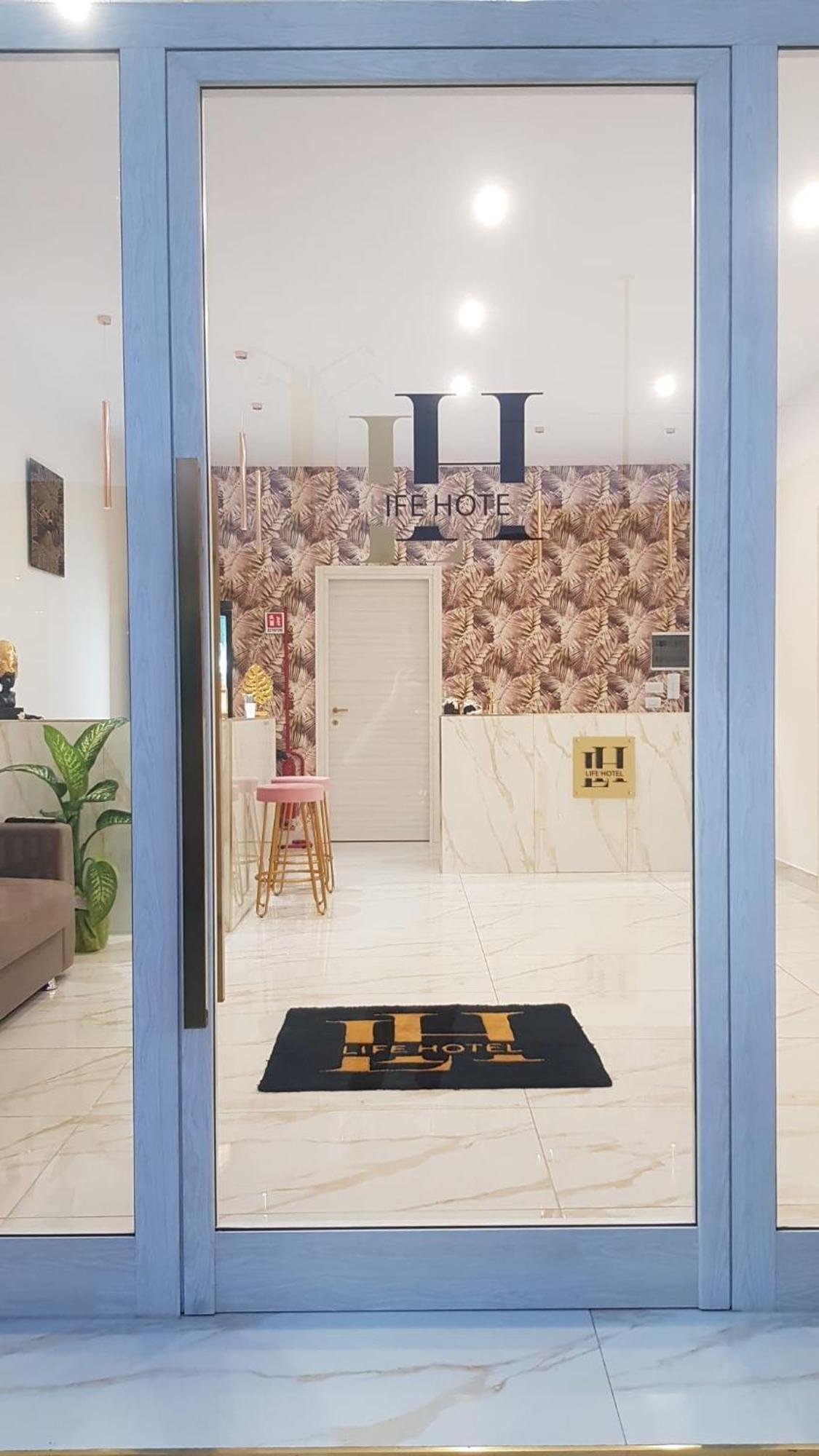 Life Hotel 卡萨尔诺沃-迪拿波里 外观 照片