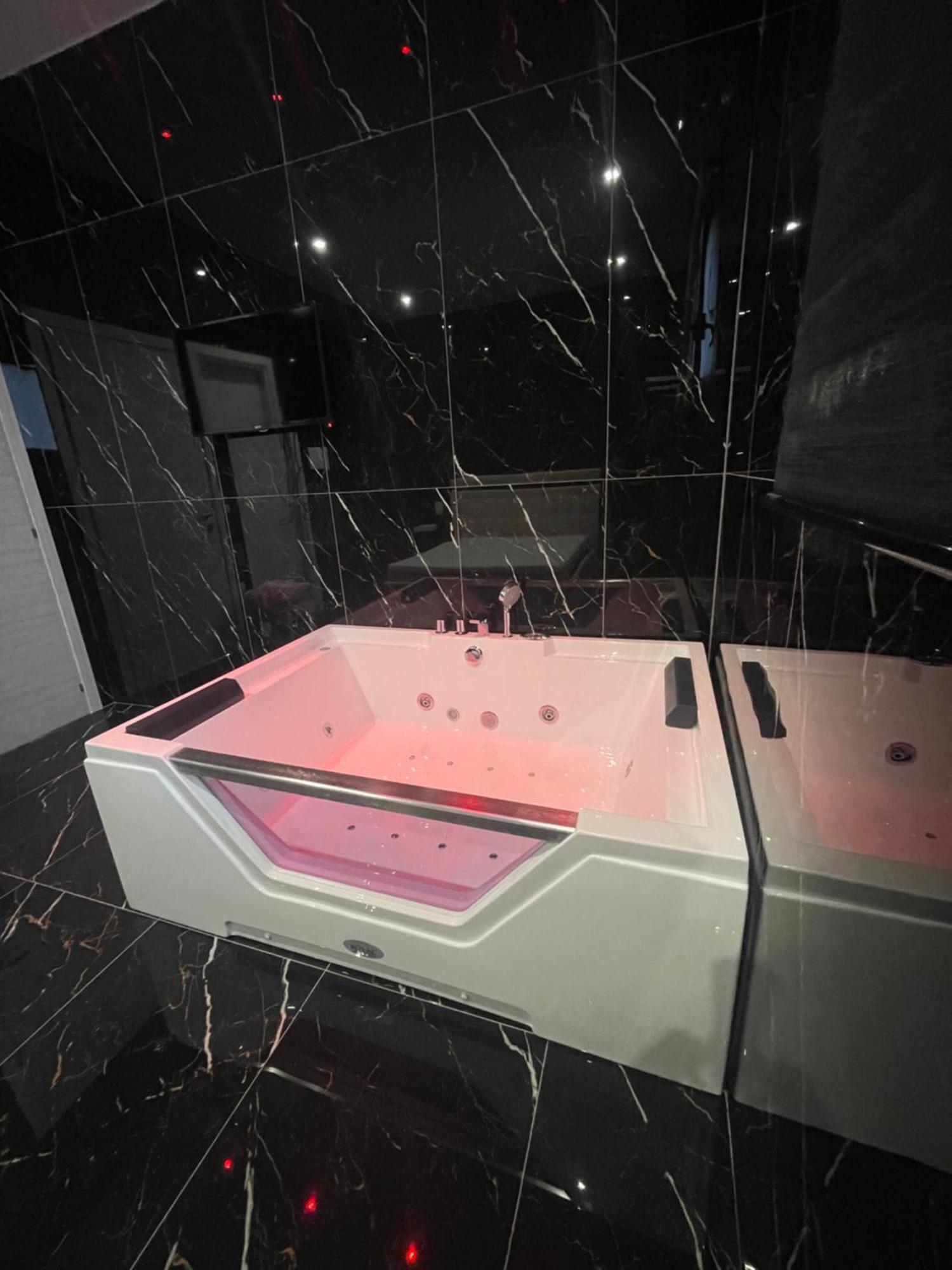 Life Hotel 卡萨尔诺沃-迪拿波里 外观 照片